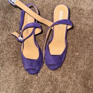 Vibrant Purple Suede Open-Toe Slingback Heels - Femme